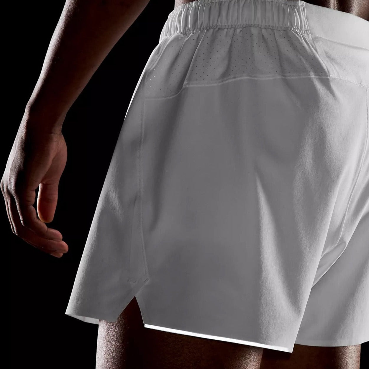 LIGHTWEIGHT ATHLETIC SHORTS